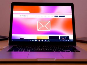LinkWeb 18 Email, site web, integrare digitală, conexiune vizuală