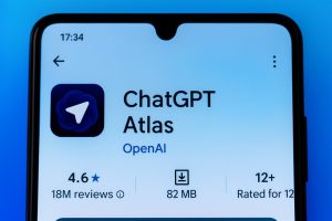 Cum folosește ChatGPT Atlas inteligența artificială pentru a anticipa ce vrei să cauți